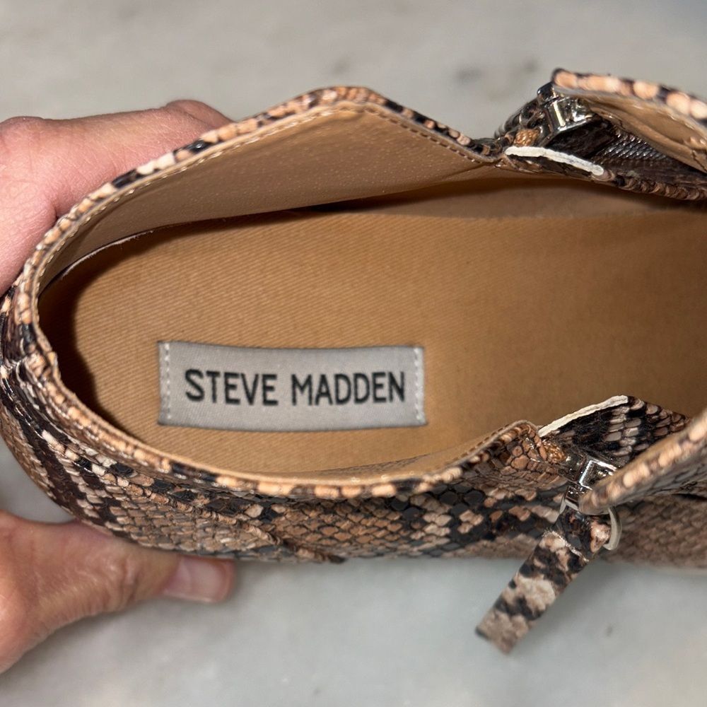 Steve Madden Shoe Boot Sneaker Caliber Hidden Wedge Snakeskin Python Booties - Picture 14 of 17